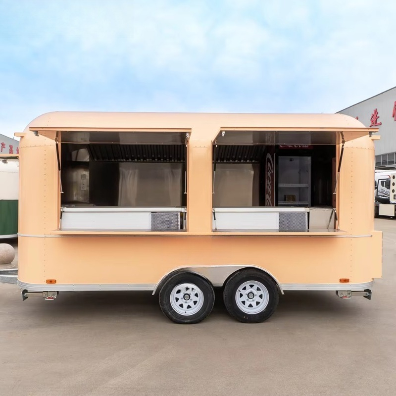 Caminhão de Comida com Trailer - Food Snacks Catering avaliação e preço